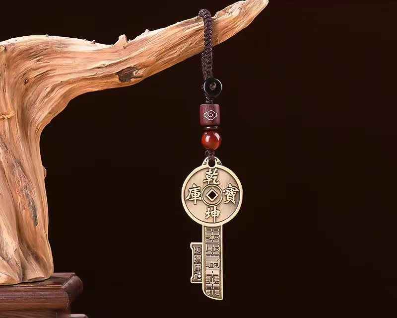 Qiankun Treasure Vault Key Pendant – Unlock Cosmic Prosperity & Mystical Charm